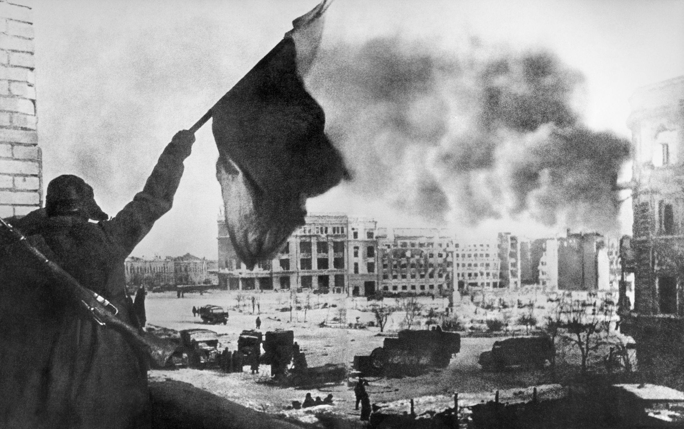 2 февраля - День воинской Славы России - разгром немецко-фашистских войск в Сталинградской битве (1943 год).